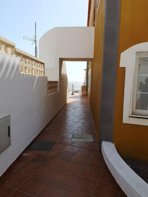 Apartment Am Meer Mit Pool Санта Крус де Тенерифе Екстериор снимка