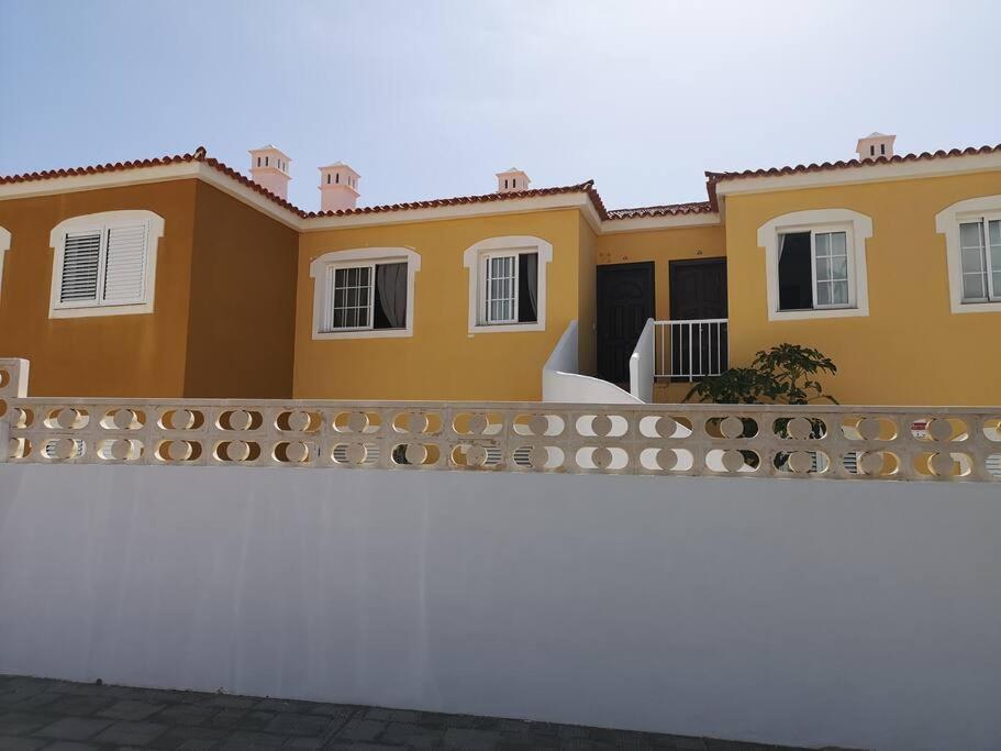 Apartment Am Meer Mit Pool Санта Крус де Тенерифе Екстериор снимка